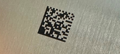 Black Marking mit Schilling Ultrakurzpulslaser